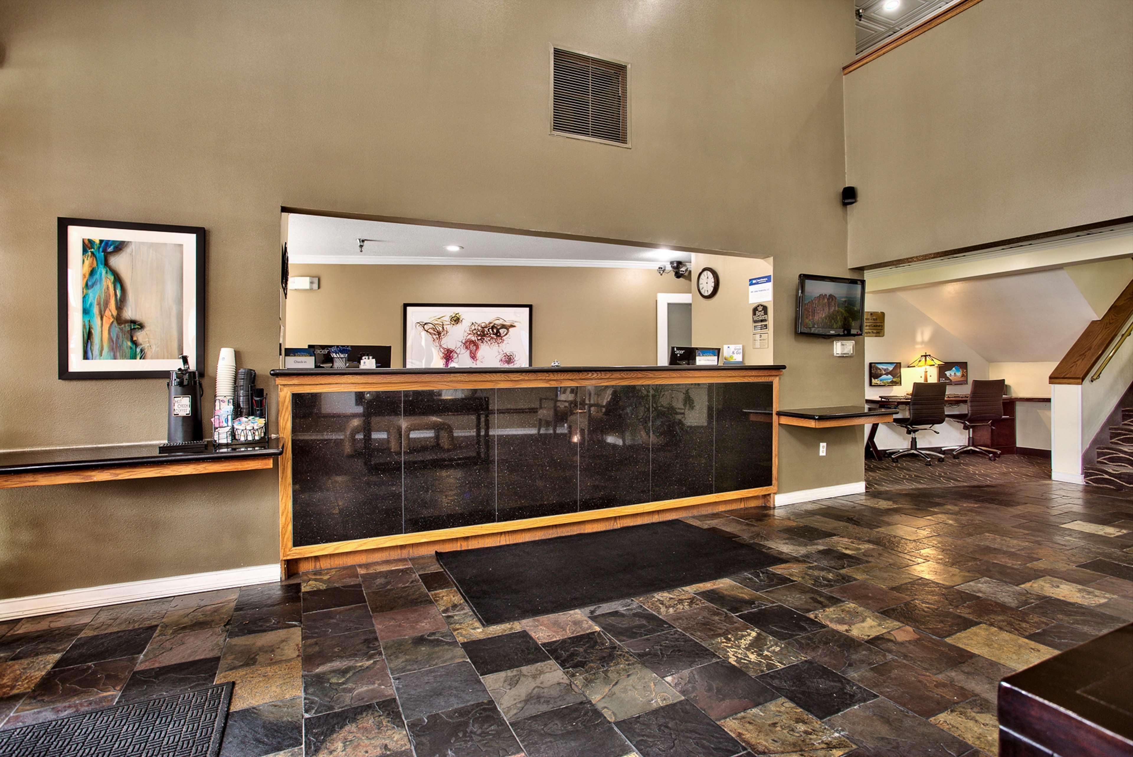 Best Western Mountain View Inn Springville Extérieur photo